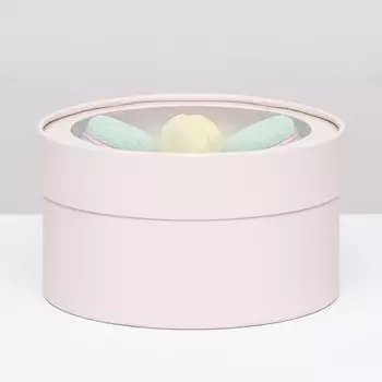 Подарочная коробка