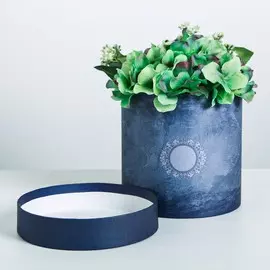 Подарочная коробка круглая