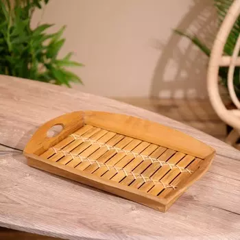 Поднос из бамбука 35х25х5 см