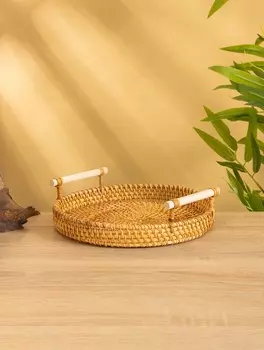 Поднос плетеный 22х22х3 см, ротанг