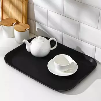 Поднос прорезиненный, 4131 см, цвет черный