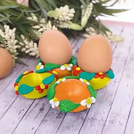 Подставки для яиц из массы для лепки