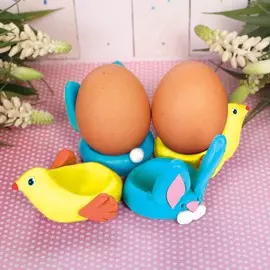 Подставки для яиц из массы для лепки