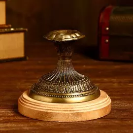 Подсвечник