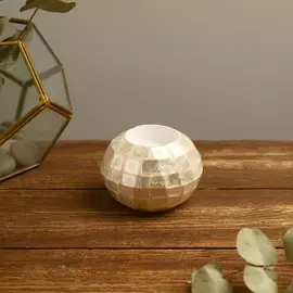 Подсвечник