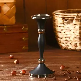 Подсвечник