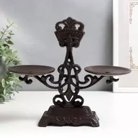 Металлический подсвечник на 2 свечи