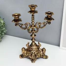 Металлический подсвечник на 3 свечи