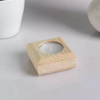 Подсвечник деревянный под 1 свечу