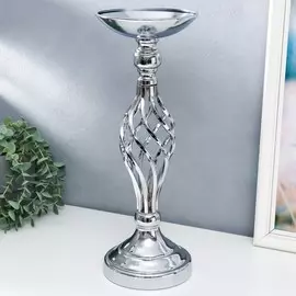 Металлический подсвечник на 1 свечу