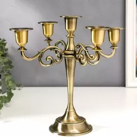 Металлический подсвечник на 5 свечей