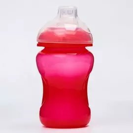 Поильник детский с мягким носиком, 300 мл., цвет красный