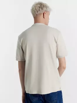 Поло мужское в бежевом цвете