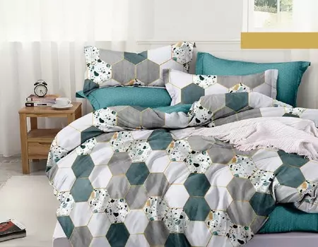 Постельное белье 1,5 сп