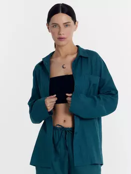 Рубашка женская в изумрудно-зеленом цвете