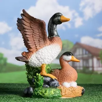 Садовая фигура из полистоуна