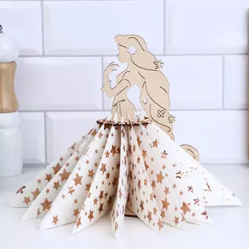 Салфетница деревянная