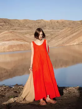 Сарафан женский в оранжево-красном цвете