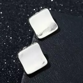 Серьги из металла