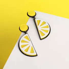 Серьги пластик