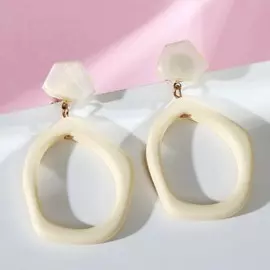 Серьги пластик
