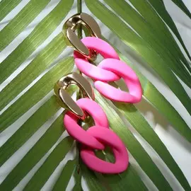 Серьги пластик