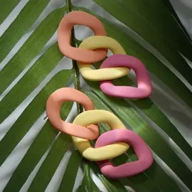 Серьги пластик