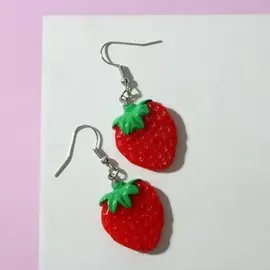 Серьги пластик