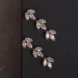 Серьги со стразами