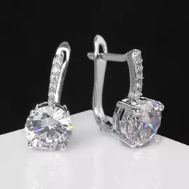 Серьги со стразами