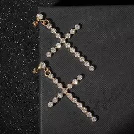 Серьги со стразами