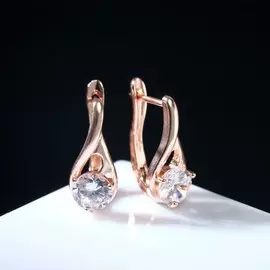 Серьги со стразами