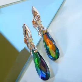 Серьги со стразами