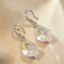 Серьги со стразами