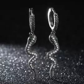 Серьги со стразами