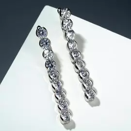 Серьги со стразами