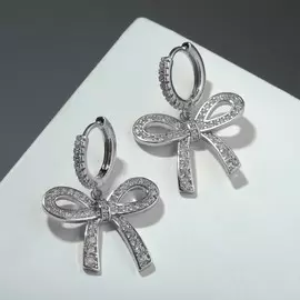 Серьги со стразами