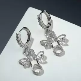 Серьги со стразами