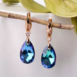 Серьги со стразами