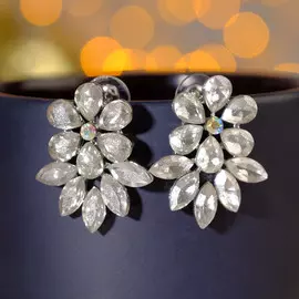 Серьги со стразами