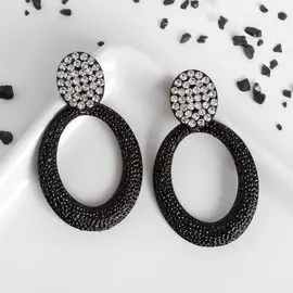 Серьги со стразами