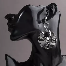 Серьги со стразами