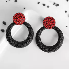 Серьги со стразами