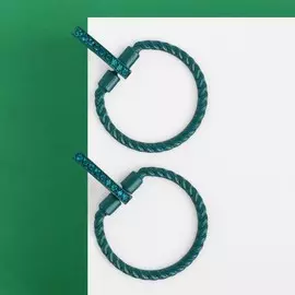 Серьги со стразами