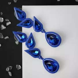 Серьги со стразами