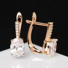 Серьги со стразами