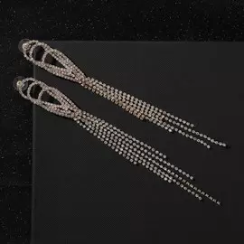 Серьги висячие со стразами