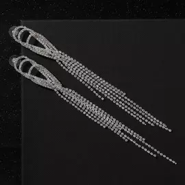 Серьги висячие со стразами