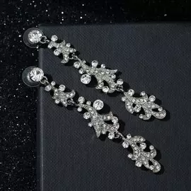 Серьги висячие со стразами