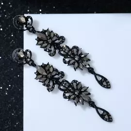 Серьги висячие со стразами